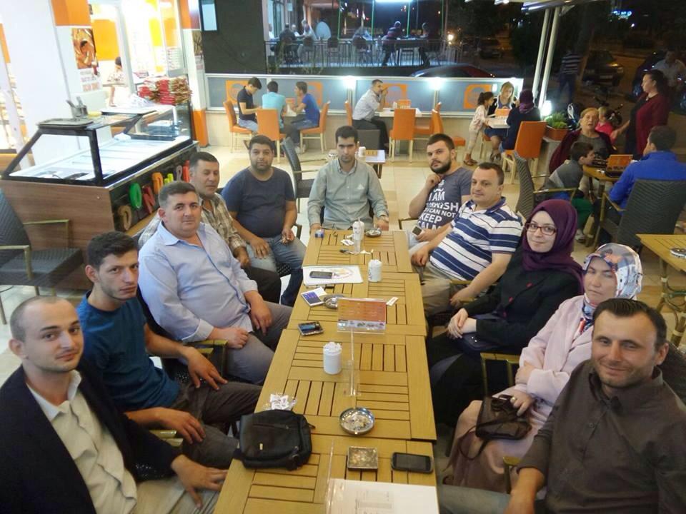 ghdkirklareli's tweet photo. Toplantımız çok verimli geçmiştir bütün katılımcılara teşekkürlerimi sunuyorum Başkan İsmet Deligöz http://t.co/XxYhh8X6u0