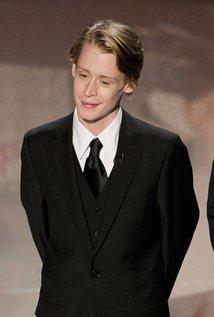 Happy Birthday to Macaulay Culkin (35) 