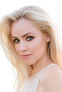 Happy Birthday to Amanda Schull (37) 