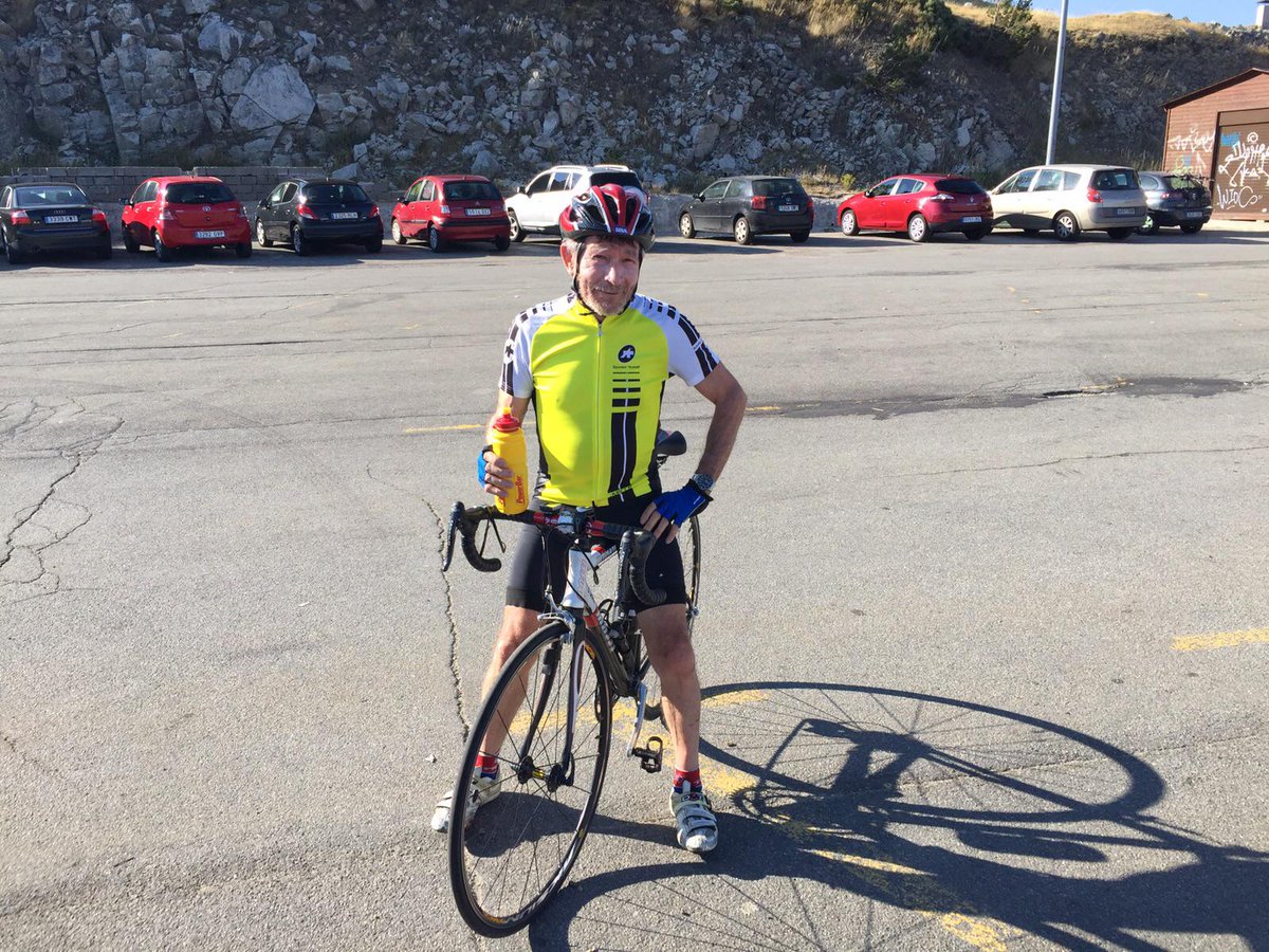 La bicicleta de carretera, un buen complemento para Carlos Soria --> ow.ly/RnQ4s