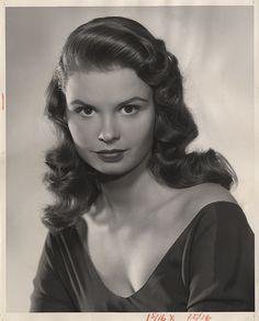 Happy birthday Susan Harrison, 77 today: just 2 movies - Sweet Smell of Success and Key Witness, plus some TV 