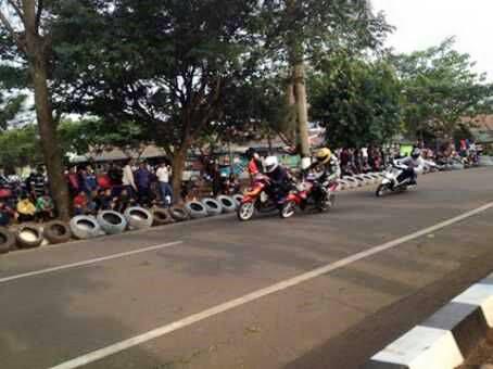 19corner's tweet image. 