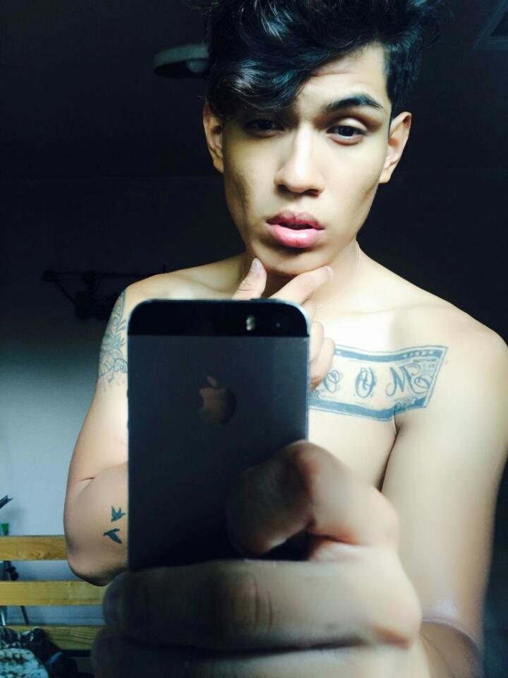 houstontx_lalo's tweet image. -Dreams Is Another Way Of Living 👑👑💄💄
