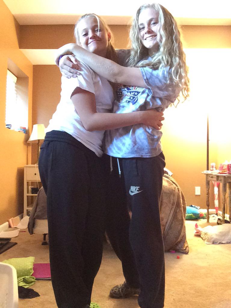 crocs with sweatpants