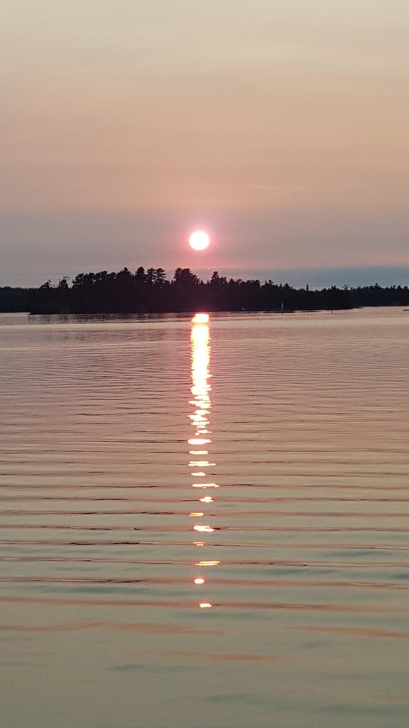 MSKenora's tweet image. #lakeofthewoods  #cruises #kenora