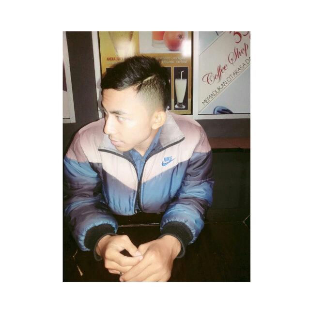 Azi (@cat3enzo) on Twitter photo 