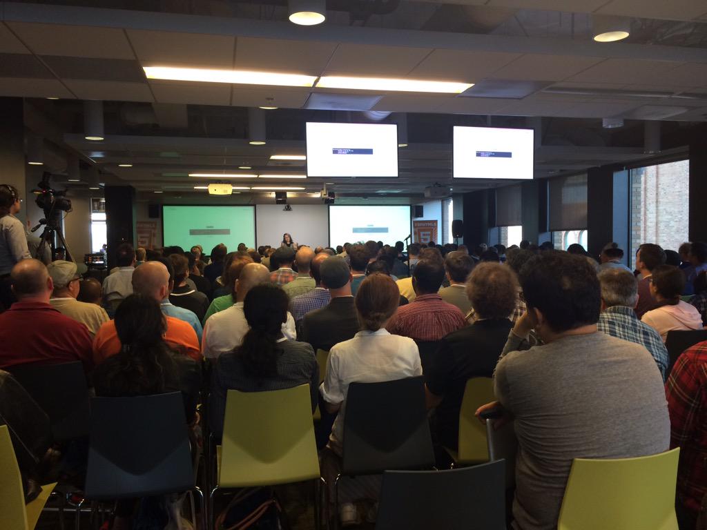 BiancaGando's tweet image. It&apos;s a full house tonight to hear @AysegulYonet talk about #d3 here at #sfhtml5