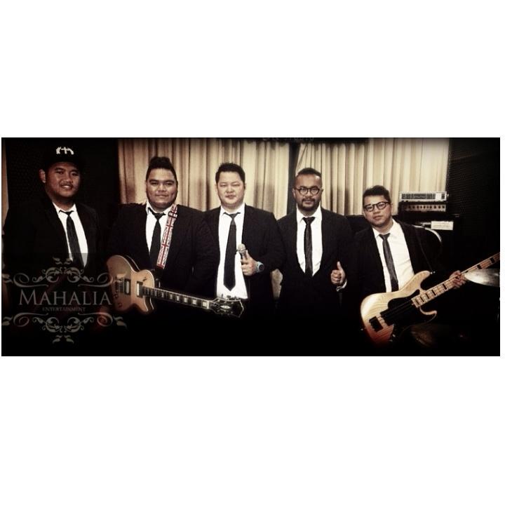 MAHALIA ENTERTAINMENT_Special Promo Package for Wedding Event..Contact us: 0889-6528-377 #wedding  #calonpengantin