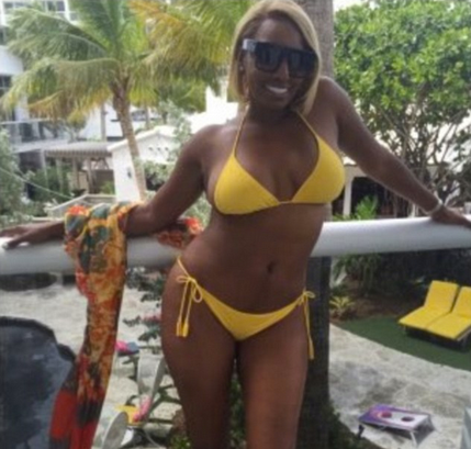 HarkessJuliet's tweet image. Holy Sh*t, She&apos;s 47 And Looks LIKE THIS?56 Read More tinyurl.com/pjvx3md