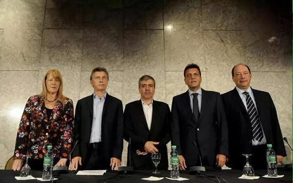 EslokeEs's tweet photo. #NoHuboFraude FALTÓ CAPRILES >> http://t.co/saZJ2soETJ
#678ModeloDeInclusion