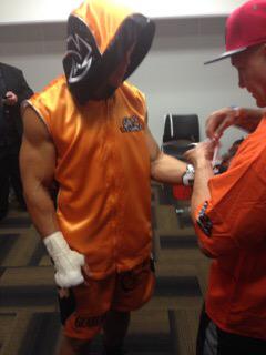 Just got off the phone.. Nov I suit up again! A big fight &amp; I can't wait 4 the announcement #RT 2 support #TeamBetham