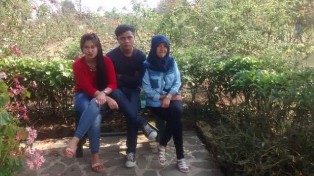 mira (@mirasiska2) on Twitter photo 