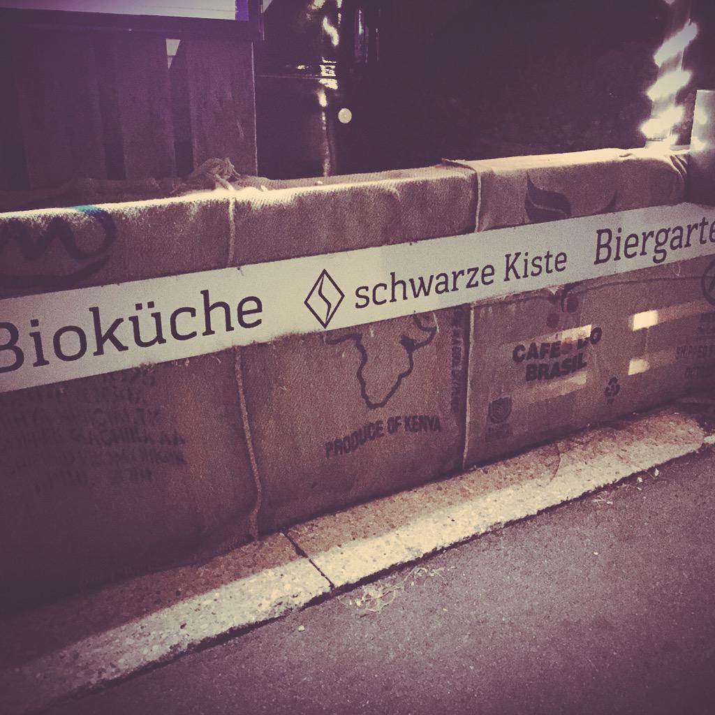 Schwarze Kiste (@schwarzekiste) on Twitter photo Schwarze Kiste! <a href="/SchwarzeKiste/">Schwarze Kiste</a> #bio #burger #schwarzekiste #augsburg #theplacetobe #googletherest Schwarze Kiste! <a href="/SchwarzeKiste/">Schwarze Kiste</a> #bio #burger #schwarzekiste #augsburg #theplacetobe #googletherest