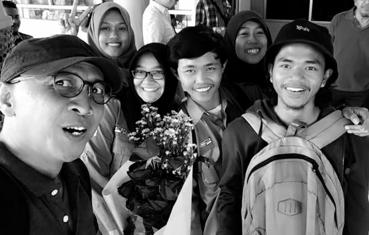 Mas <a href="/roygenggam/">Roy Genggam</a> udah di malang lhoo.. . Yuk merapat #photofest2015 #himafo