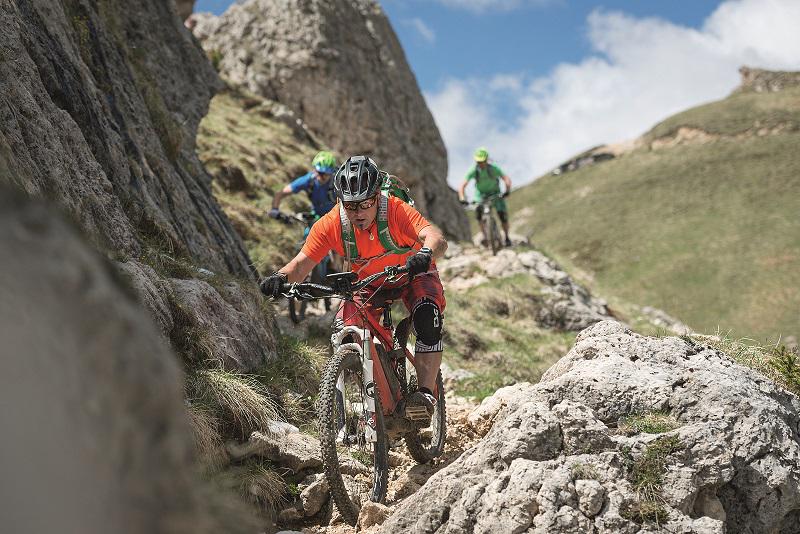 BoschGlobal's tweet image. With an #eMountainbike you can experience an #uphillflow - just like cycling downhill! bosch-uphillflow.com