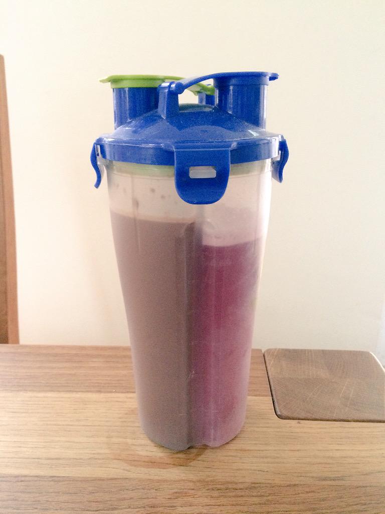 pH_NutritionUK's tweet photo. @HydraCup pre and #postworkout #nutrition DONE! @GeneticSupp BioWhey...love this product!! http://t.co/w1wpAnYObC
