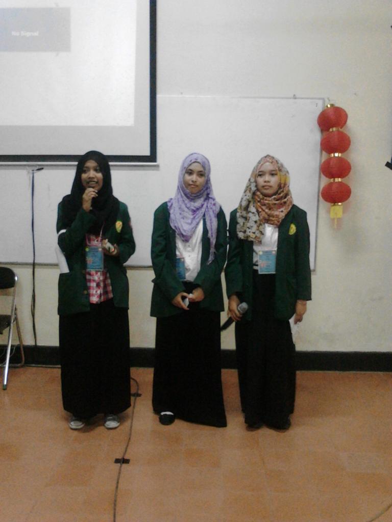 #MPAJMandarin2015 Materi berikutnya adalah Berbagai pengalaman belajar oleh Sagita, Sinta, dan Dita :)