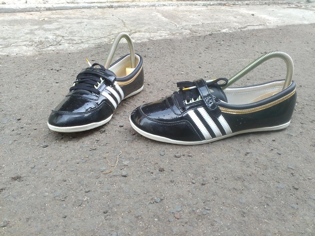 injakbijak's tweet image. Adidas Sleek Women
Size 39⅓
BNIB
450
BBM 5417864C
Up @FS_80cs @TheSkipperStore @oscstore @NGOJI_Project @laikbarMS