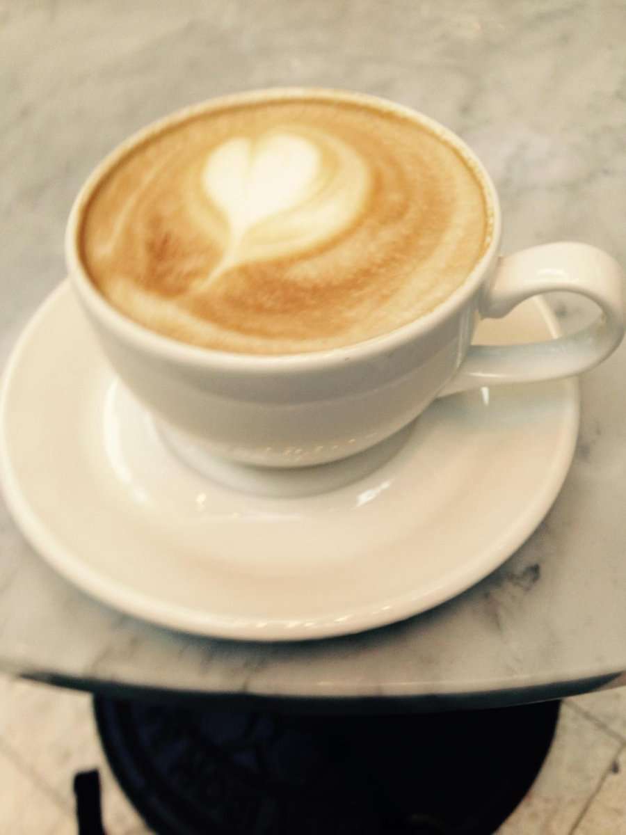 Mellom Verdensteaterets briljante Broen over gjørme i går, og sniktitt på <a href="/maiaurstad/">Maia Urstad</a> sin nye Kongsvingerinstallasjon