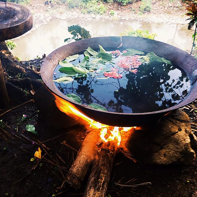 loren_legarda's tweet photo. Enjoy the Tibiao Fish Spa or the Kawa Hotpot Jacuzzi #Antique #communitybasedecotourism. Pic via photo.sh http://t.co/UWku6JPo2l