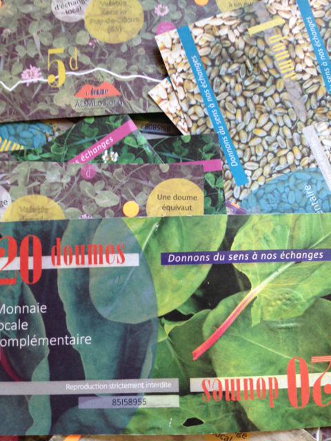 cinelerio's tweet photo. Le Rio accepte la Doume, monnaie locale du Puy-de-Dôme ! #Donnonsdusensanosechanges
#ADML63
#Doumes
#Monnaielocale http://t.co/T2QMaBI7hB