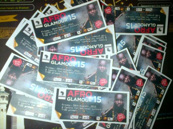 M.anifest tweet media