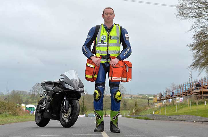 Air ambulance will happen, two months after death of Dr John Hinds 
irishnews.com/news/healthcar… #ninews