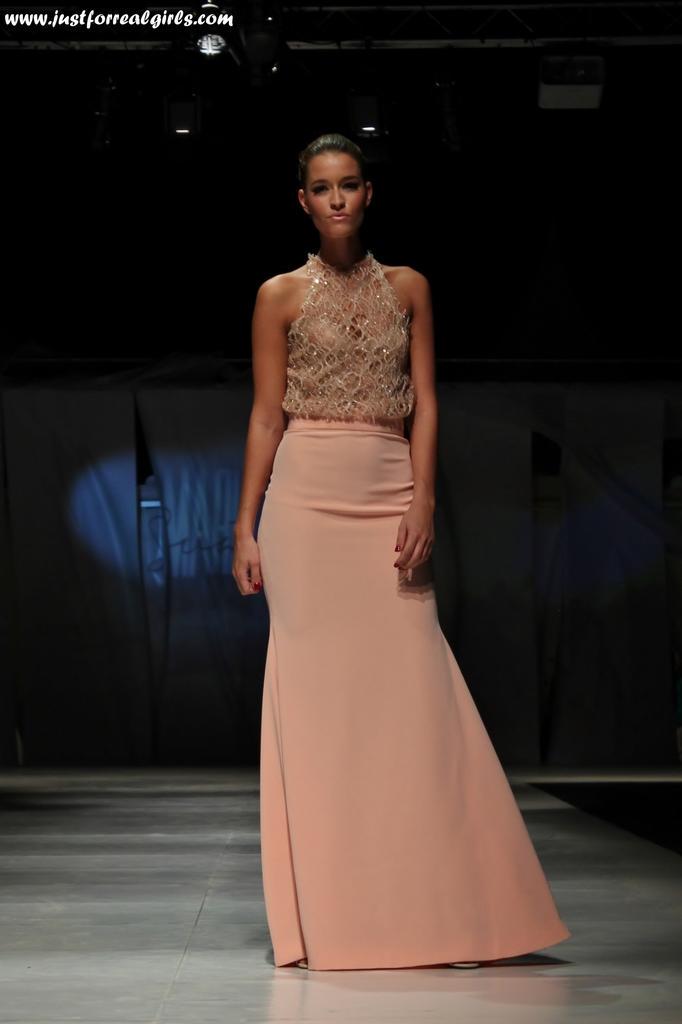 Btardes! Hoy en el blog #Kaleidoscope,  los diseños de <a href="/MJSuarez_MJS/">María José Suárez</a> en #puramoda justforrealgirls.com/2015/09/eres-p… #tdsmoda