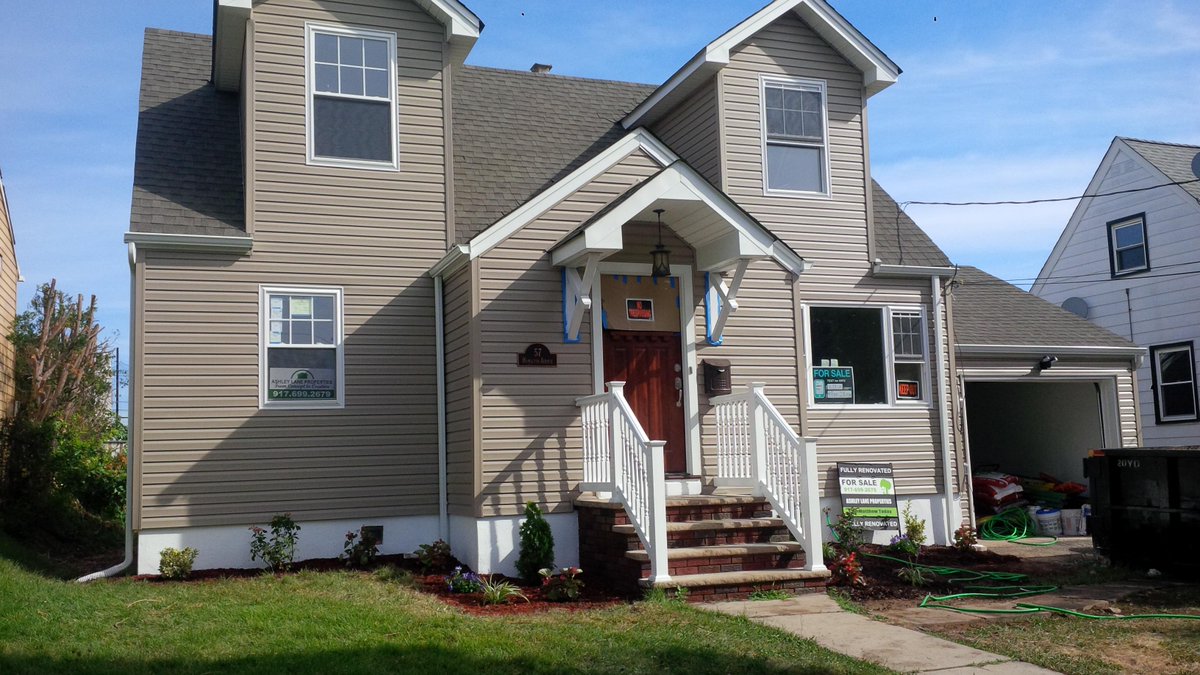 Open House Today 12-4. 57 Hamilton Ave Lodi, NJ #LodiNJNews #openhousenj #openhouse #bergencountyrealestate