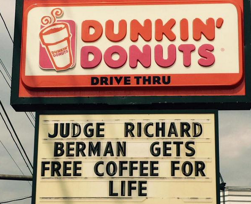 🙌🙏😂 (pic via @NHLChantel)