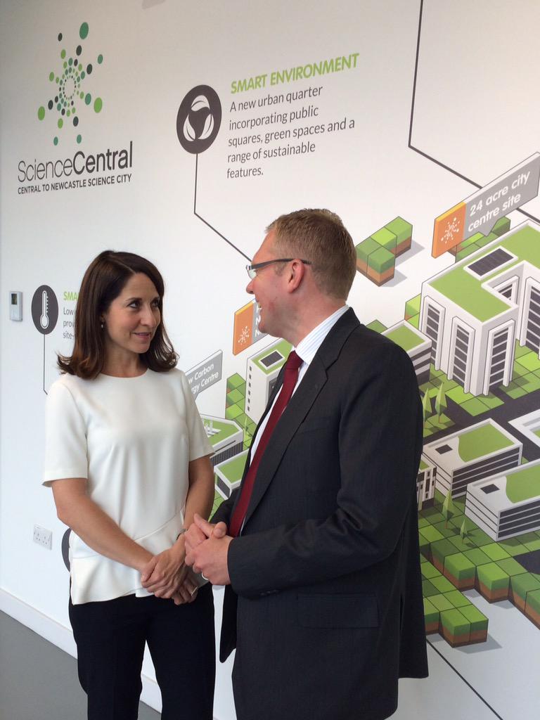 leicesterliz's tweet image. Great to visit @NCLScience with Newcastle Council leader @nick_forbes - model for future jobs, skills &amp;amp; regeneration