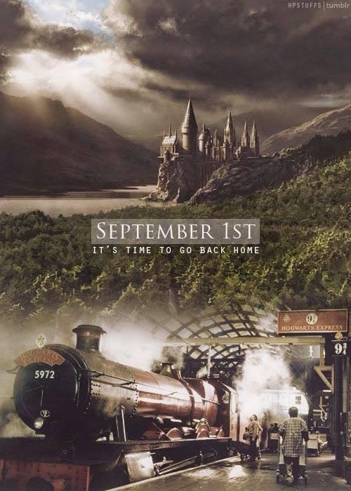 SofSwift's tweet image. time to go back home.❤️ #HogwartsIsMyHome