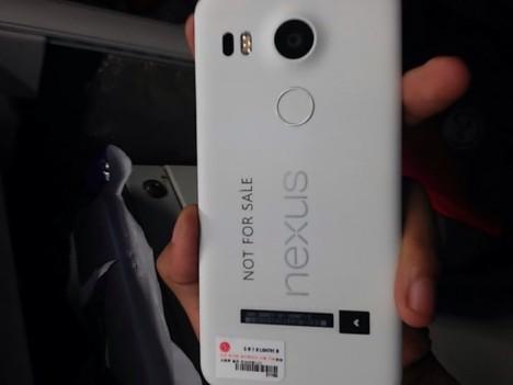 WinAplicaciones's tweet image. bit.ly/1JBI1nN Rumor de un Nexus 5X a 449 US.D. el ... - #Android60 #Especificaciones #Nexus5X ...