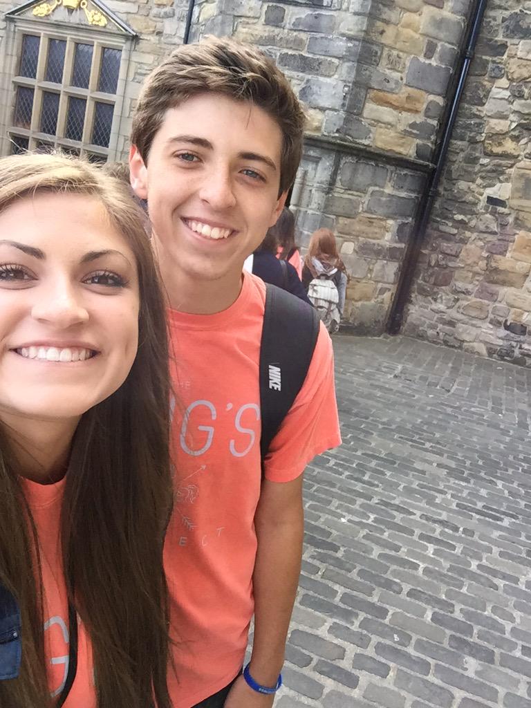 HAPPY BIRTHDAY COURTNEY HOPE YOU HAVE AN AMAZING DAY 