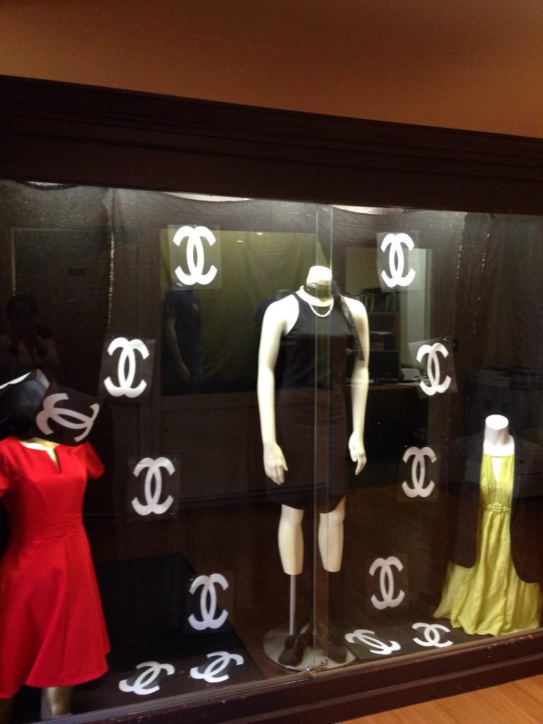 UNAMerch's tweet photo. "Fashion fades, only style remains the same".
                   Coco Chanel

Merchandising students display
#myUNA http://t.co/Fe49Slilxc