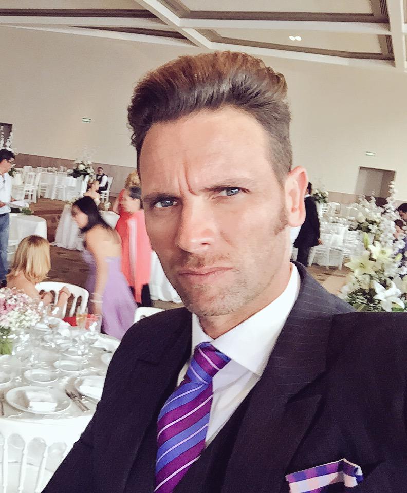 patoborghetti's tweet photo. A grabar se ha dicho!!!#AMQLichita #AMQNestor #copetower 😂😂😂 #iLoveMyJob http://t.co/ISi446mXXV