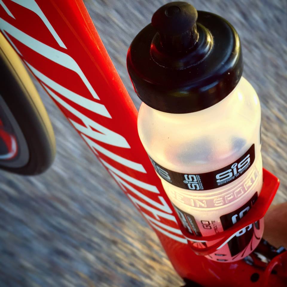 ScienceinSport's tweet image. WIN &amp;gt; Your chance to get your hands on 1 of 3 SiS 800ml bottles. To enter, FOLLOW US + RT this. Ends 8pm 8/10/15 -&amp;gt;