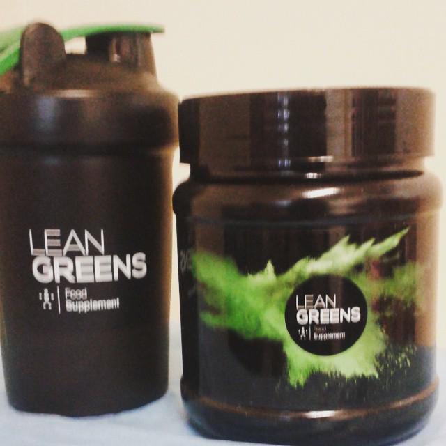 OhBabyMaternity's tweet photo. We've been giving @LeanGreens a go in the office! And we have to agree..best tasting greens! #health  #detox #gogreen http://t.co/2UNLbzVUoT
