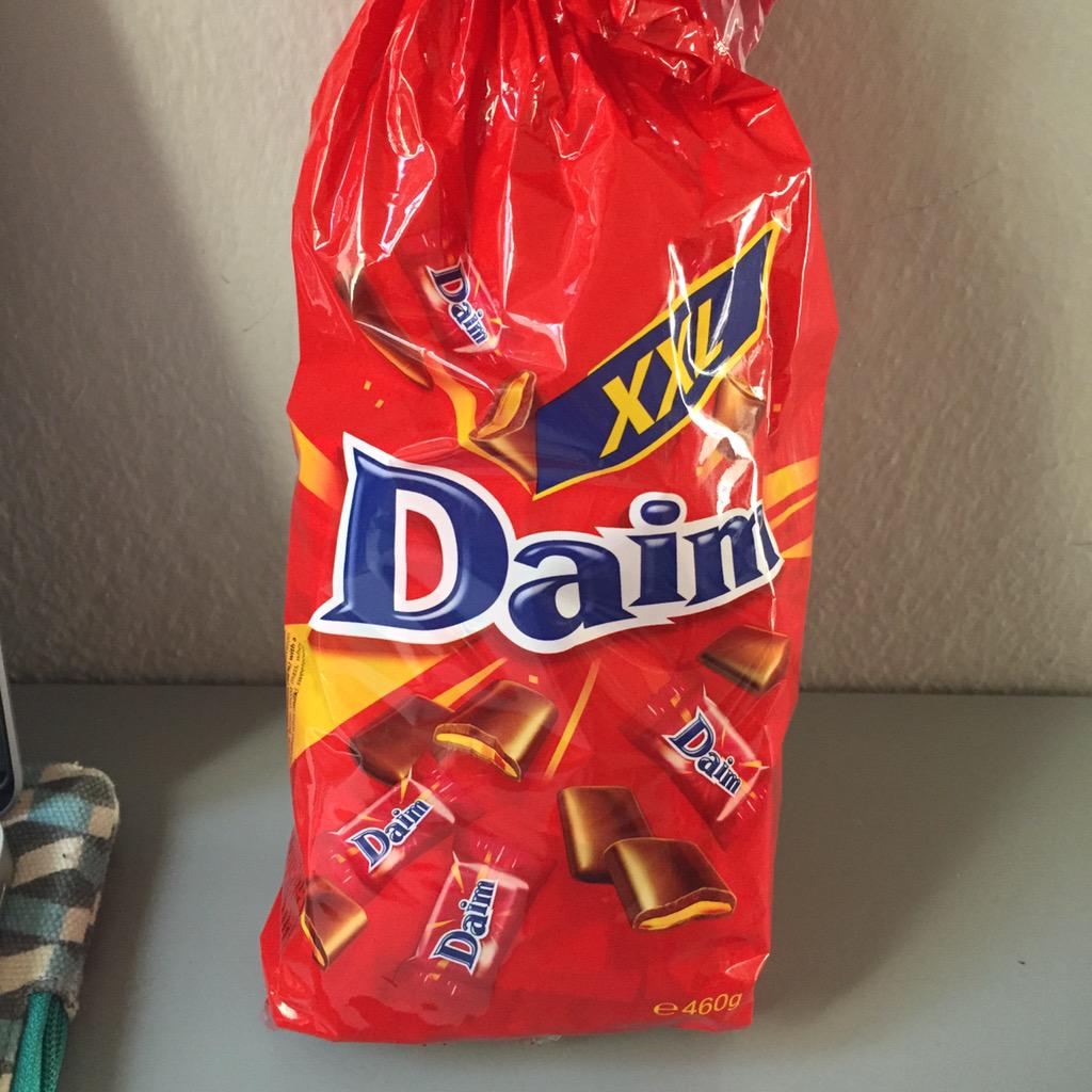 Ikea.
Se scoprissi che pure loro contengono pezzettini di cacca come la torta sakrchkkkrokant,non la prenderei bene