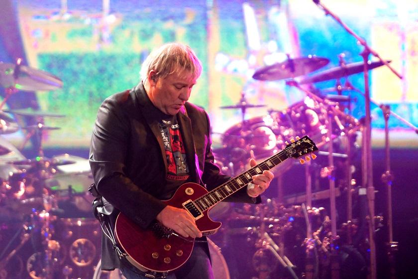 Happy Birthday to guitarist Alex Lifeson, who turns 62 today 