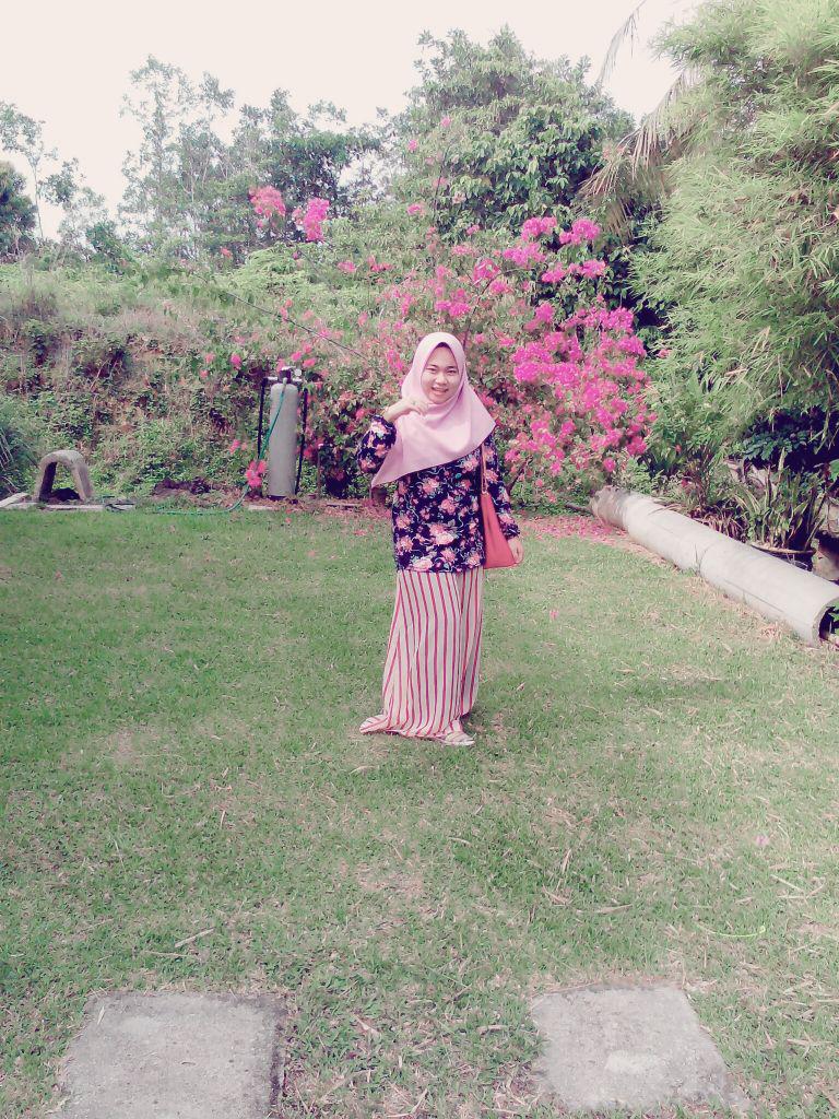 LeyaaTyera's tweet photo. When I'm not ready 😂😂😂😂😂😂😂😂😂 "umie lah nie maseh umie 🙆 http://t.co/LHULfkvbBK