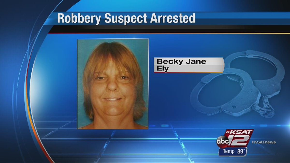 ksatnews's tweet photo. Boerne Bank Robbery http://t.co/caGjtpqOCt #KSATnews http://t.co/Tx8Ar8arpx