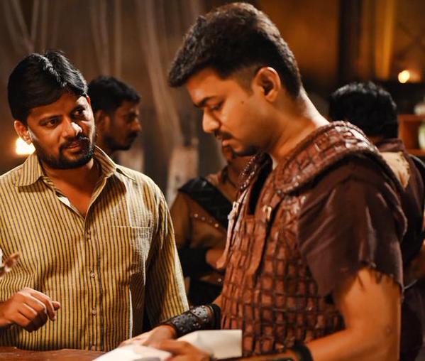 drAshwanth's tweet photo. #Puli shooting spot #Vijay &amp; @chimbu_deven http://t.co/DLEVADauxW