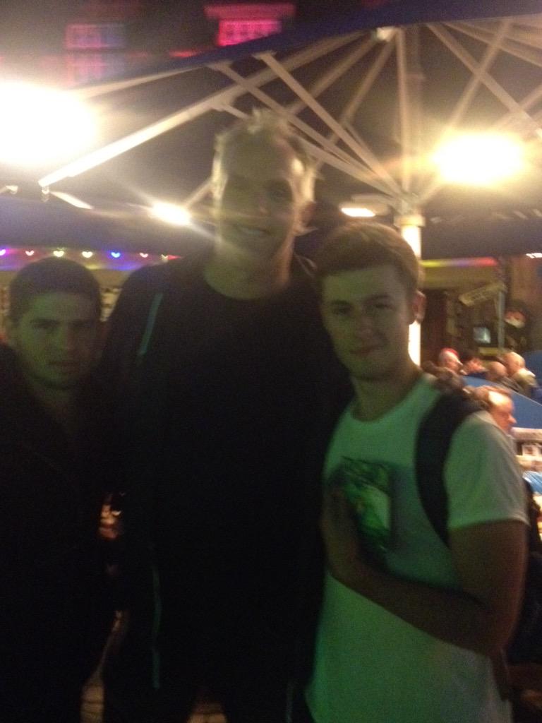 Some more #BED fans! #edbyrne #gregdavies come today @ 3-3.50pm!! Infirmary street, greenside. Only 3 shows left :0