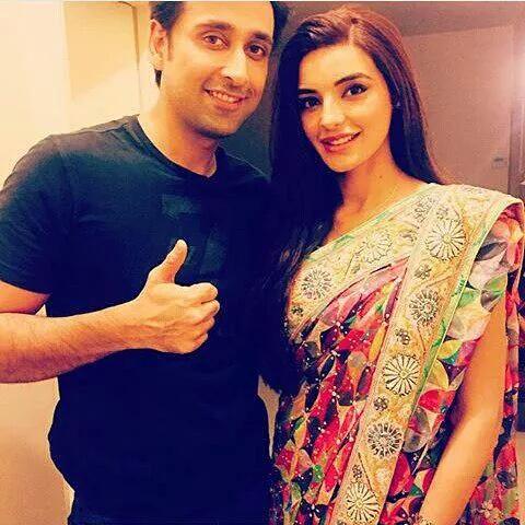 SamiKhanFans's tweet photo. Sami Khan and sadia Khan for their upcoming play Mushrik! http://t.co/zqu9cHvh0g