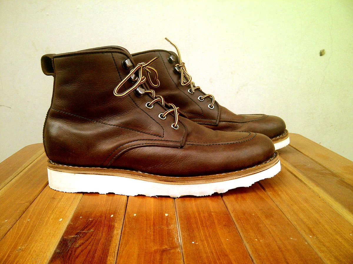 Resole with white rubber sole moc boots