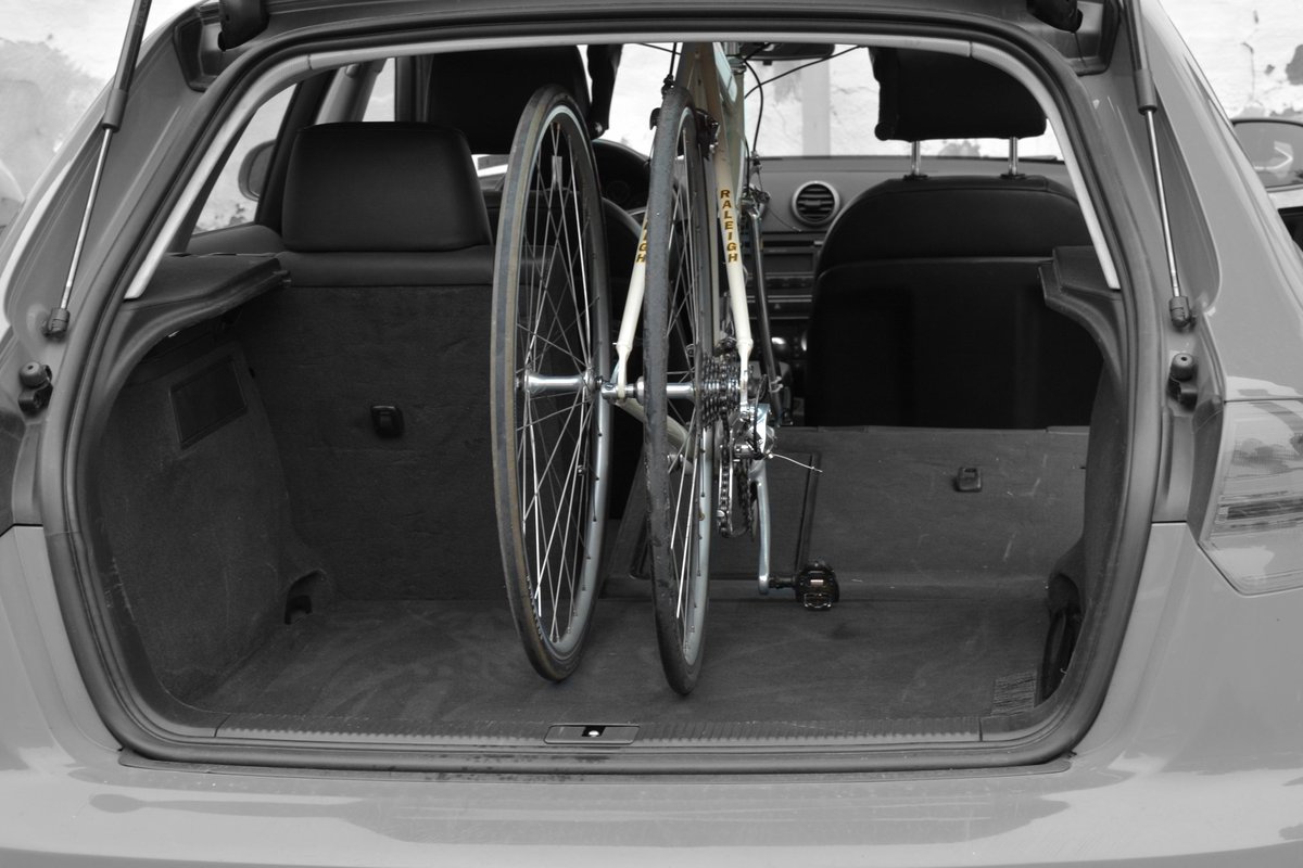 Cycle_Rest's tweet image. @Molly_Backus that sucks, if you have an SUV or wagon try @Cycle_Rest to keep your bike safe #inthecar next time