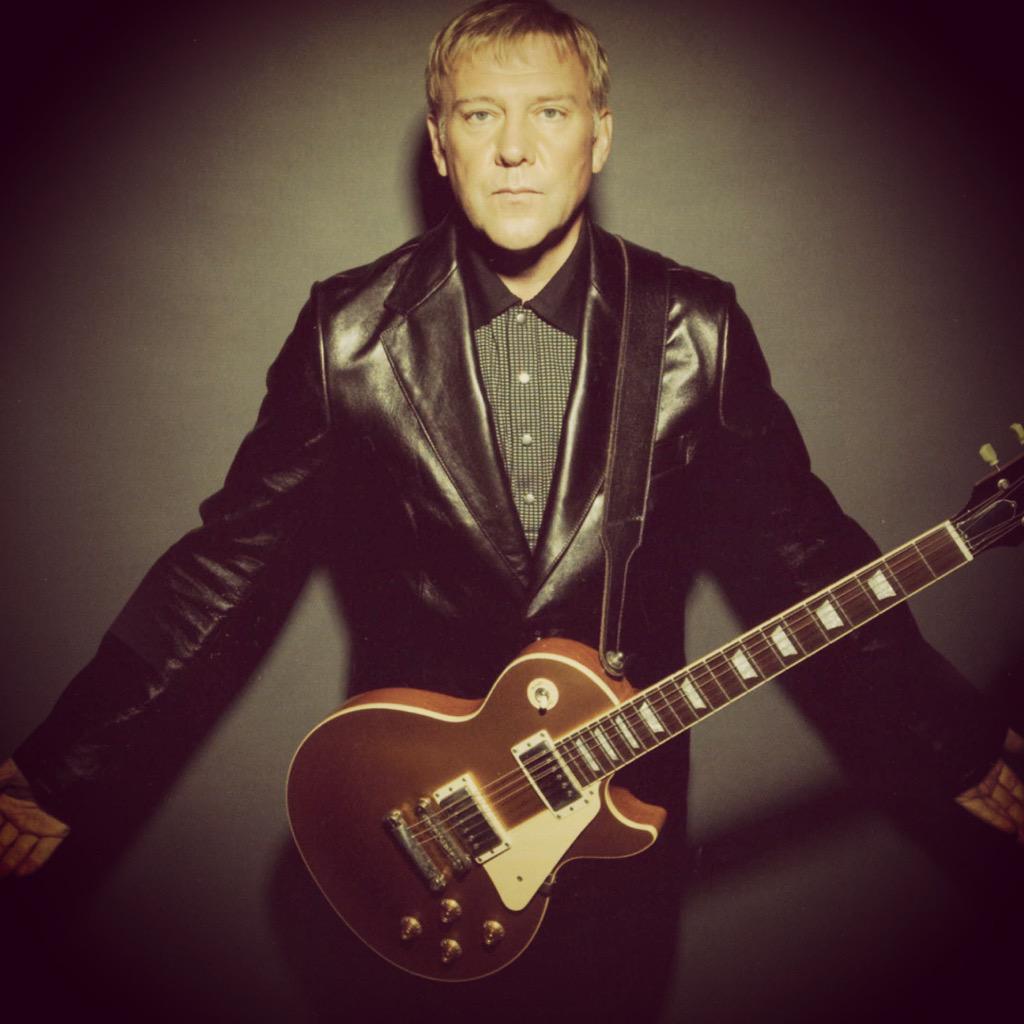 Happy birthday to Canadian rockstar Legend, Alex Lifeson!    