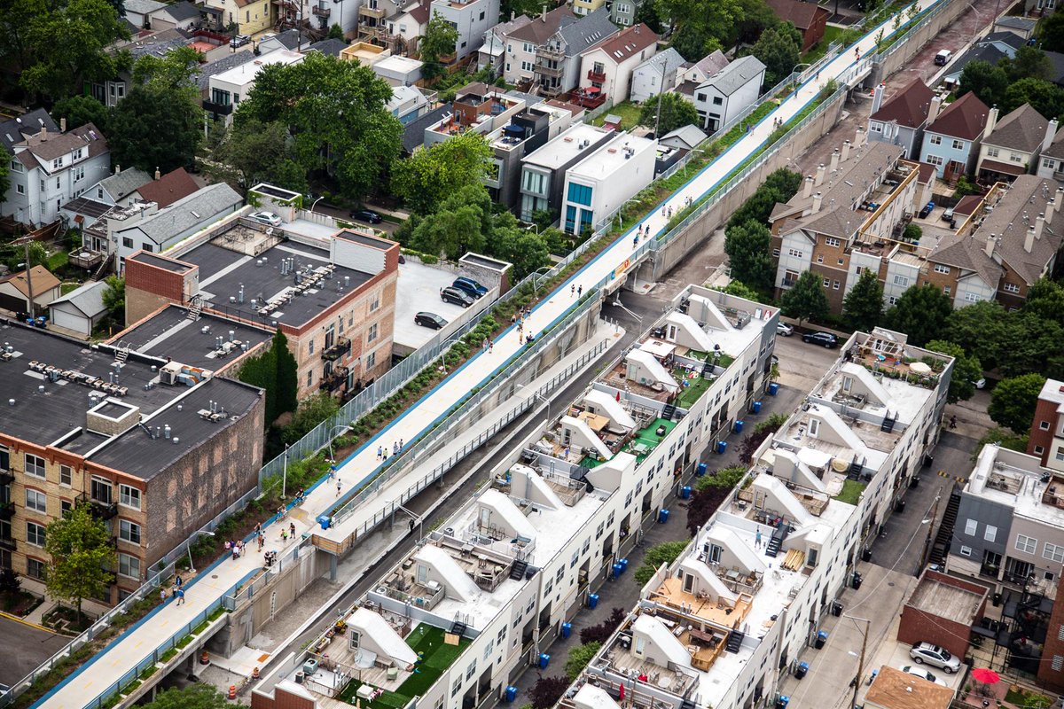 Alex S. MacLean (@alexmaclean) on Twitter photo "The 606"
Chicago, IL
2014
Follow <a href="/TCLFdotORG/">The Cultural Landscape Foundation</a> on #Instagram for more "The 606"
Chicago, IL
2014
Follow <a href="/TCLFdotORG/">The Cultural Landscape Foundation</a> on #Instagram for more