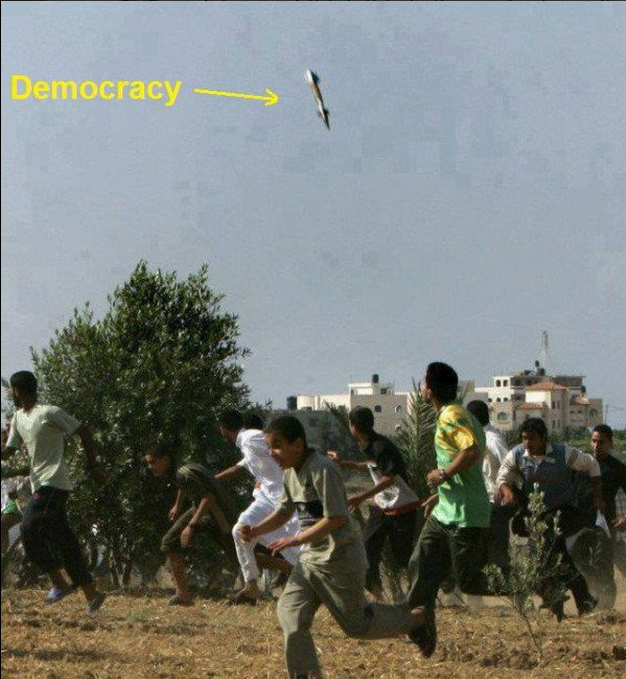 Peoples_order's tweet photo. Meanwhile in Middle East....... http://t.co/H1vJ7qusM5